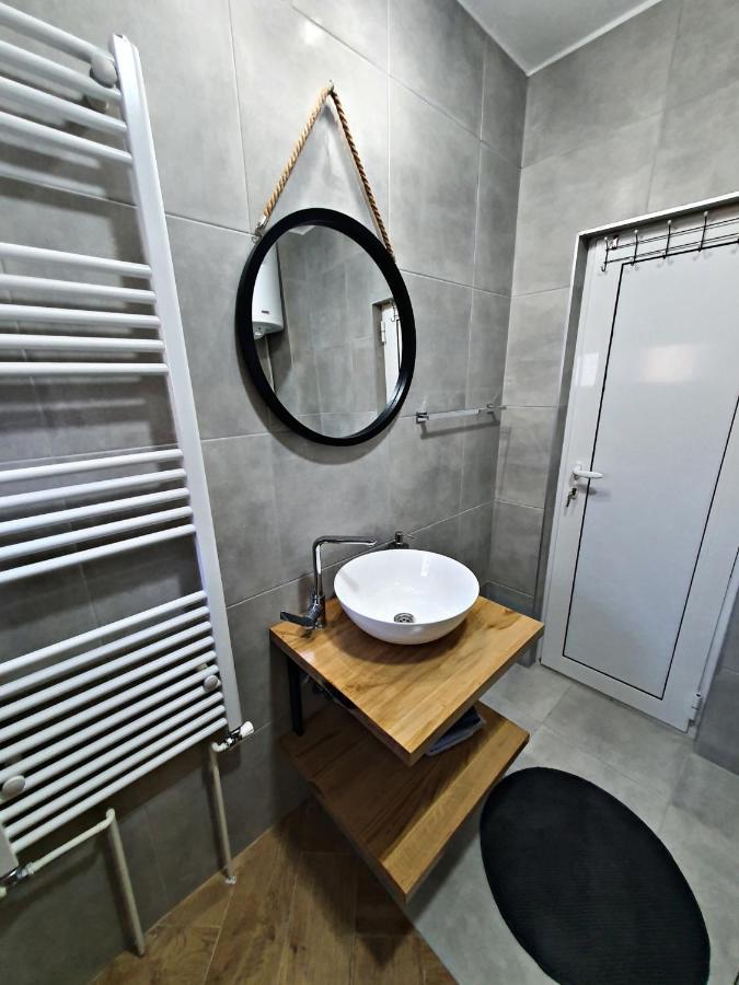 Luxor Apartmani 2 Vrnjačka Banja Exterior foto